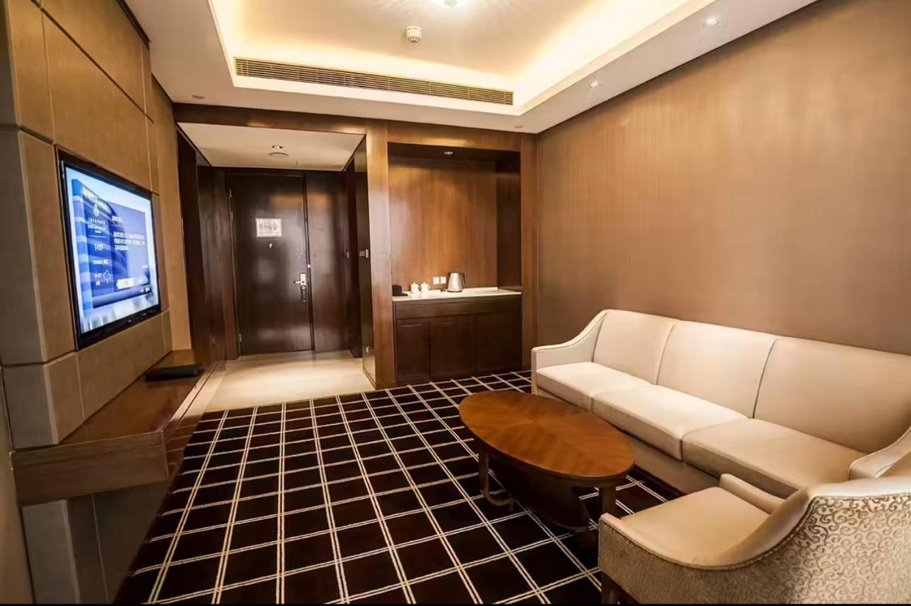 Royal Century Hotel Sanghaj Kültér fotó