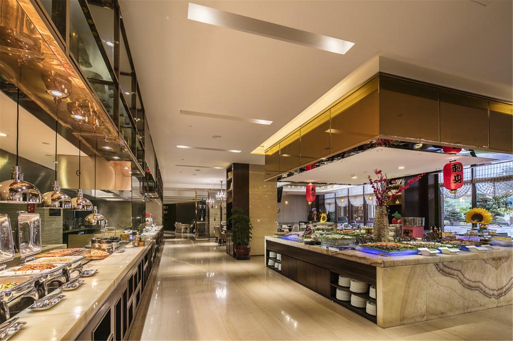 Royal Century Hotel Sanghaj Kültér fotó