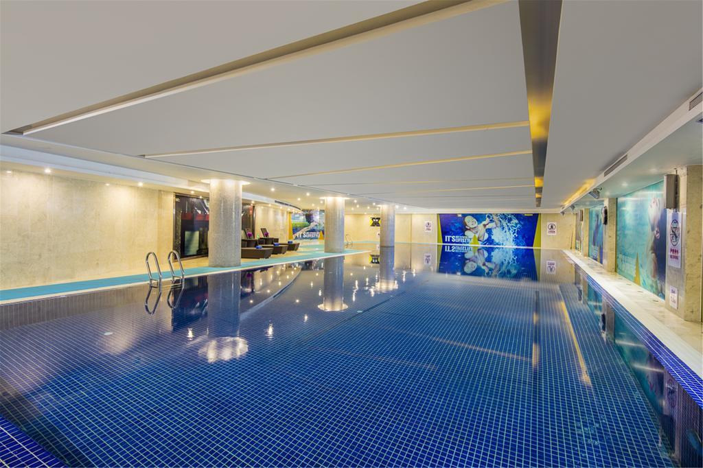 Royal Century Hotel Sanghaj Kültér fotó