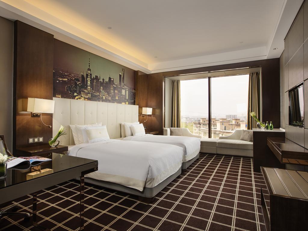 Royal Century Hotel Sanghaj Kültér fotó